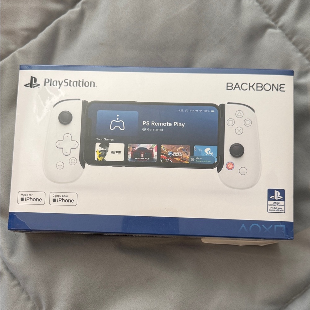Backbone PlayStation Mobile Controller for iPhone - White